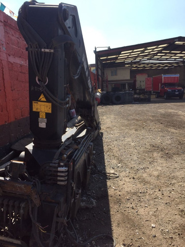 Grua Articulada Marca Hiab 9 Tons
