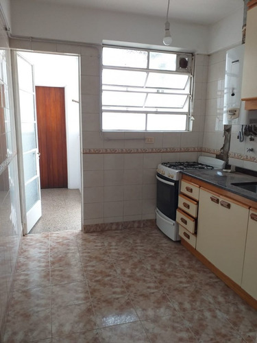 Imagen 4 de 17 de Departamento En Venta En Flores