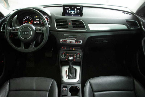 Imagem 7 de 15 de Audi Q3 2.0 Tfsi Ambiente Quat. 170/180cv S-tronic 5p 2016