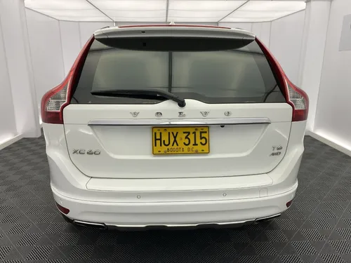 Volvo XC60 3.0 T6 R-design Awd
