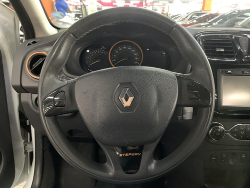 Renault Sandero 1.6 16V SCE FLEX STEPWAY DYNAMIQUE MANUAL