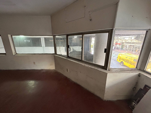 Alquiler - Local Comercial 140 M2 - 18 Y Ejido