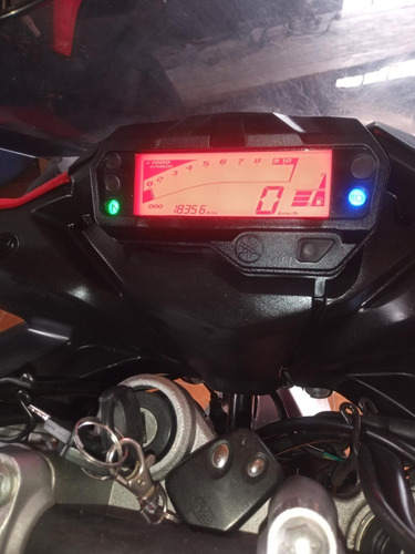 Imagen 7 de 12 de Yamaha Fz Fi 2.0 Injection O Permuto