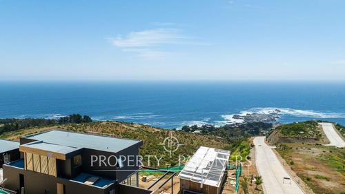 Casa Nororiente En Punta Pite: Amaneceres Y Vis...