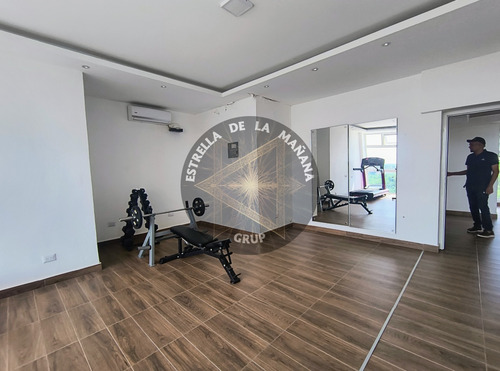 Elegante Apartamento Ejecutivo En La Thomen