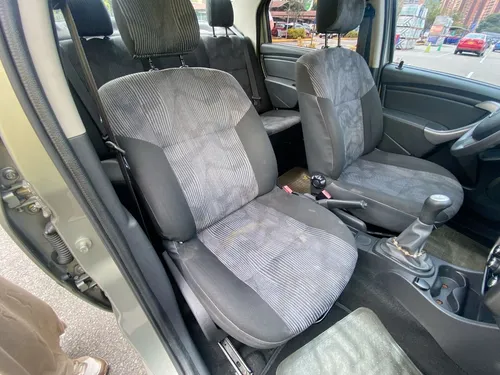 Renault Logan 1.6 Expression Fii