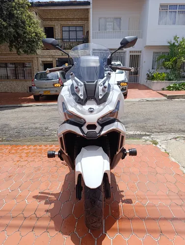 Sym Adx 150