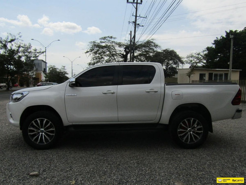 Toyota Hilux 2.8 Automatica