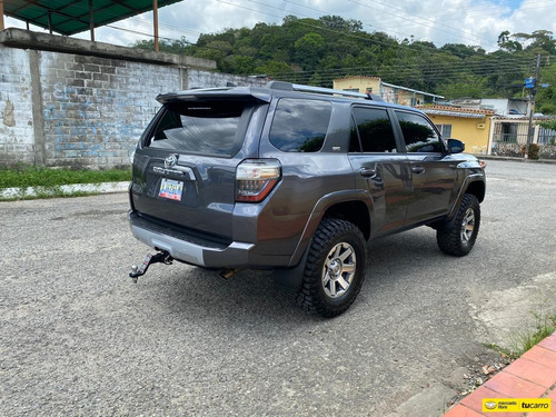 Toyota 4runner Limited 4x4