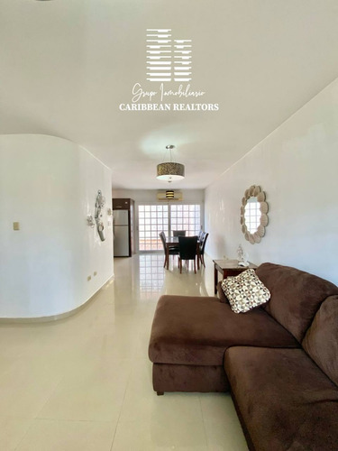 Town House En Alquiler. Conj. Resd Tierra Del Sol
