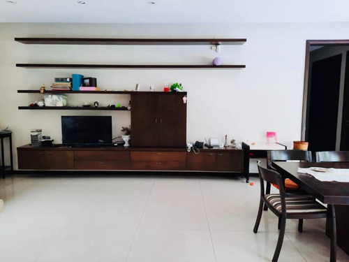 Casa En Venta - 2 Dormitorios 3 Baños - Cochera - 1000mts2 - Cañuelas