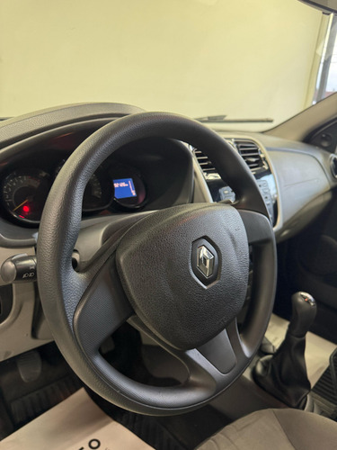 Renault Logan 1.6 8V