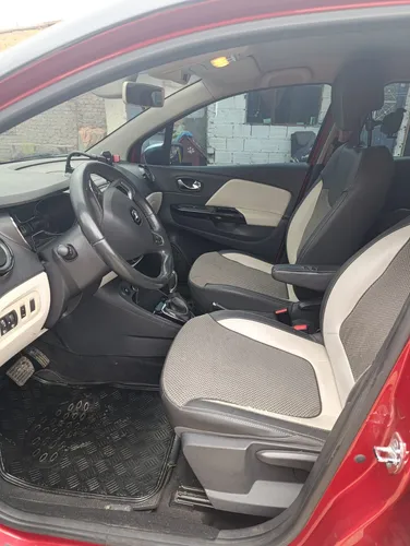 Renault Captur 2.0 Intens Automática