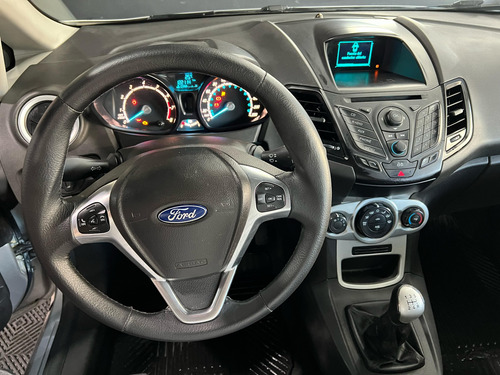 Ford Fiesta Kinetic 1.6 Se 120cv