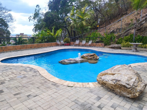 Imagen 24 de 25 de Town House En Urb. Lomas Del Este Res. Lomas Alto. Cl-fd605