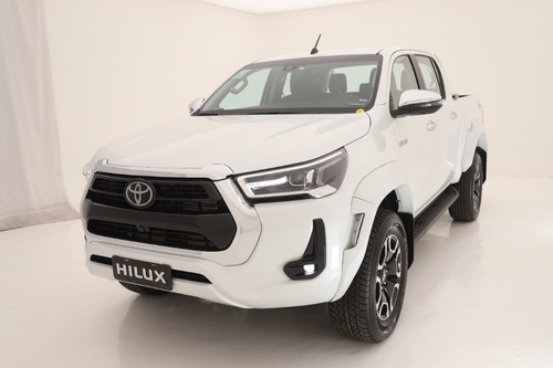 Toyota Hilux Srx At 4x4 - M