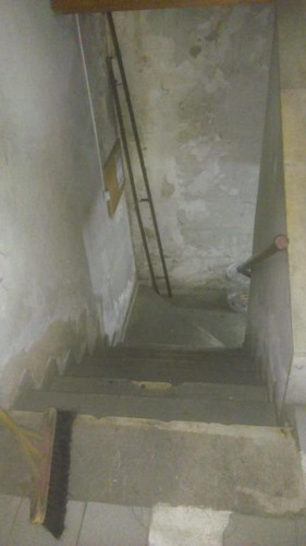 Imagem 5 de 7 de Vende Loja Na Rua Gervasio Pires - Lo0061