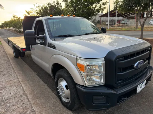 Ford F-350 6.2 Xl Mt