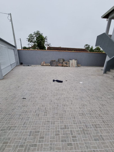Imagem 2 de 19 de Casa Sobreposta A 500m Da Praia No Jd. Suarão Em Itanhaém - Ca0291