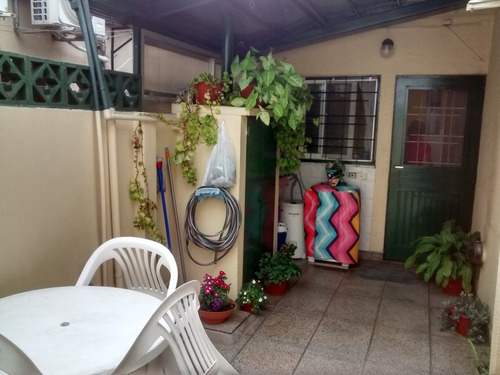 Imagen 4 de 12 de T/casa 3 Ambientes Con Patio Y Garaje Con Baulera