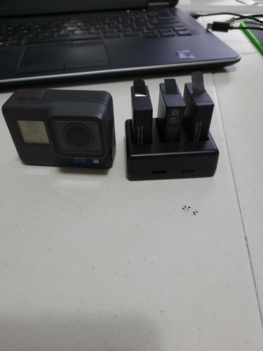 Go Pro Hero 6 Black Com Carregador E 3 Baterias Reservas