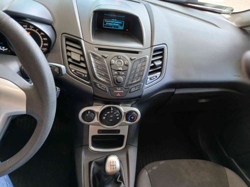 Ford Fiesta 1.6 TI-VCT FLEX SE MANUAL