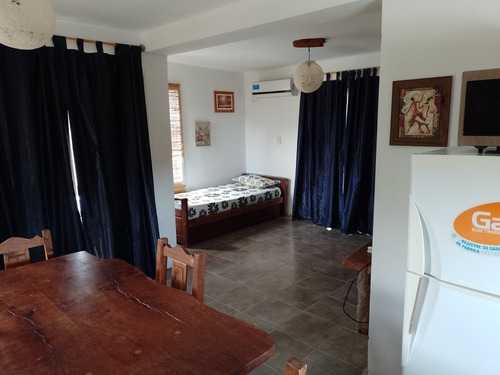 Imagen 6 de 14 de Cabaña Por Día En Potrero De Los Funes