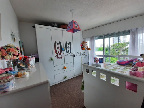 Imagen 11 de 21 de Apartamento Reciclado En Edificio Dormar No Se Lo Pierda! - Punta Del Este Roosevelt