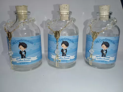 BOTELLAS PARA AGUA BENDITA CON COLGANTE PRIMERA COMUNIÓN… Detalles que  hacen cada momento especial. INVITACIONES - RECUERDOS Y…