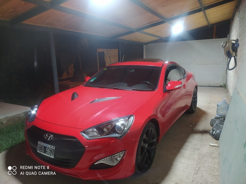 Imagen 9 de 15 de Hyundai Genesis 2014 3.8 Coupe 300cv 8at