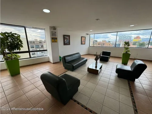 Comercial En Los Andes Norte Rah Co: 25-1030