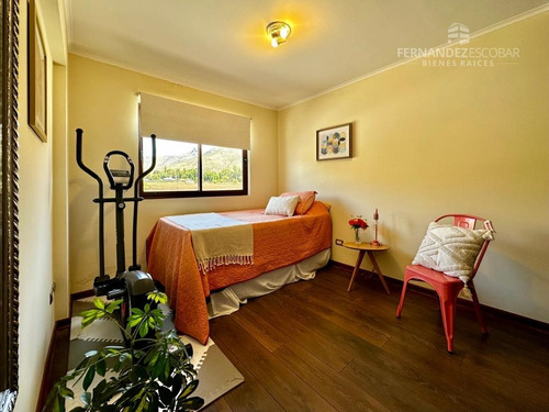 Rinconada - Vende Casa Dos Pisos 3d 3b Piscina - Cond. Cumbr