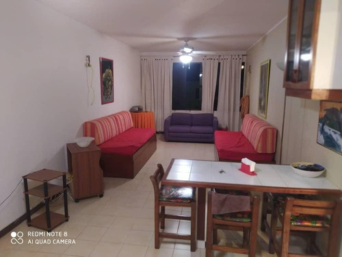Imagen 11 de 21 de Apartamento En Alquiler Playa Grande Mls #23-11527 Yolanda Goncalves