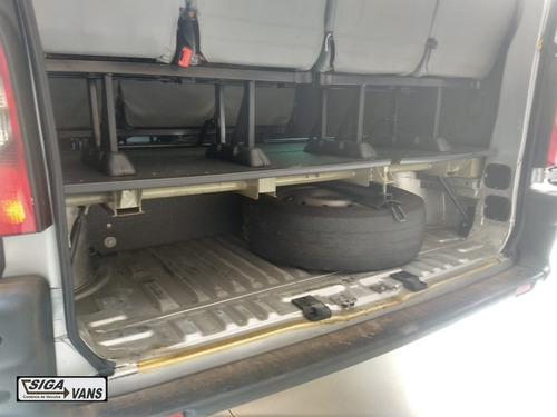 Imagem 12 de 12 de Renault Master