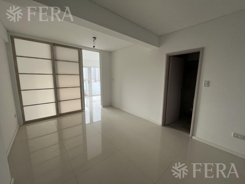 Imagen 5 de 21 de Venta De Departamento 1 Ambiente Divisible Con Terraza Propia En Wilde (25753)