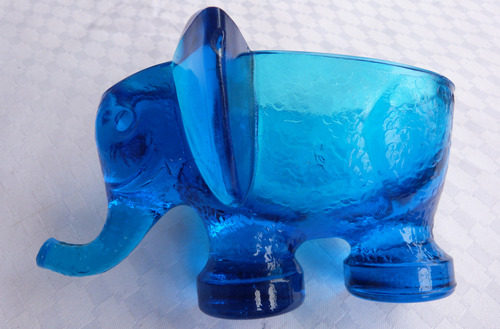 Monijor62-antiguo Coleccion Querandi Elefante Vidrio Azul (Usado)