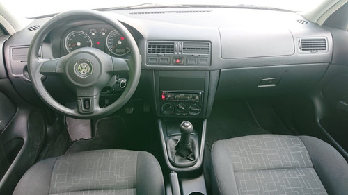 Imagen 10 de 15 de Volkswagen Jetta Clasico 2.0 Cl Aire T/m 2014