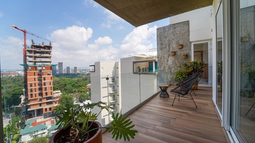 Imagen 1 de 16 de Penthouse En Venta En Country Club-piso 12