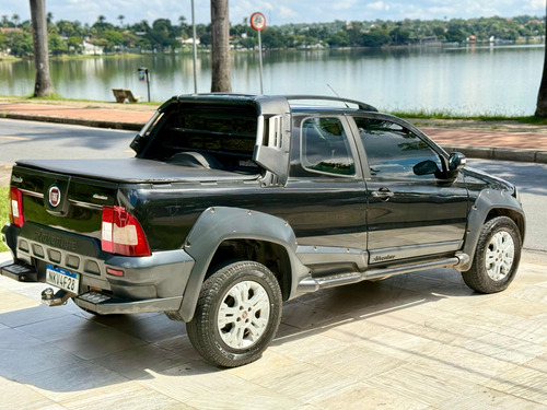Fiat Strada 1.8 Adventure Cab. Dupla Flex 2p