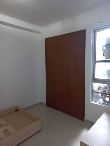 Imagen 21 de 27 de Apartamento En Los Mangos Valencia, 100% Planta Res. Alameda Daniela J