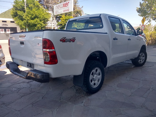 Toyota Hilux 4x4 C/d Dx Pack Electrico 2.5 Tdi