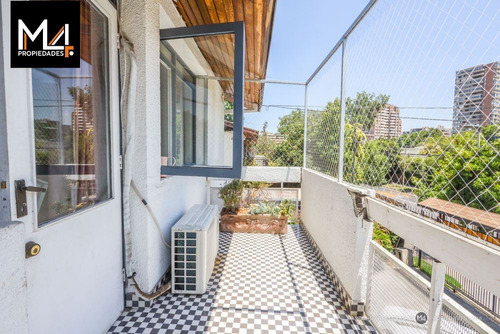 Casa En Venta En Las Condes 3 Dormi, Mas Servicio Y Estar
