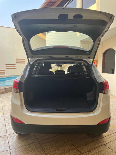 Imagem 5 de 10 de Hyundai Ix35 2015 2.0 Gls 2wd Flex Aut. 5p