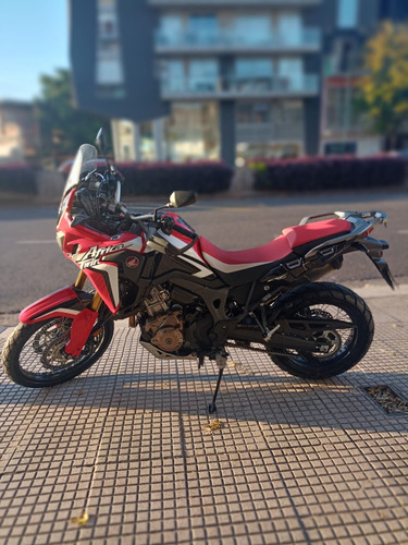 Honda Africa Twin At 1000 2017 Performance Bikes