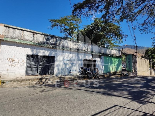 Imagen 10 de 19 de Jorge Febres Vende Estacion De Gasolina En Puerto Cabello (fofc-057)