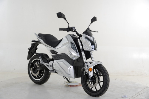 Imagen 4 de 14 de Moto Z6 Yadea