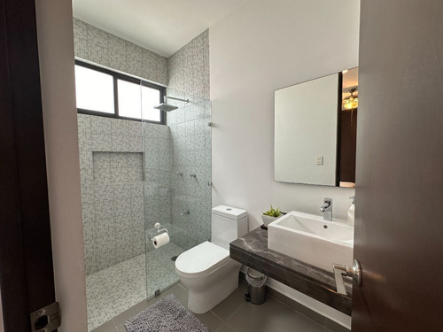 Casa De 3 Recamaras En Venta En Cholul, Mérida Yucatan