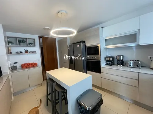 Departamento En Venta De 4 Dorm. 3 Baños Condomi En Vitacura