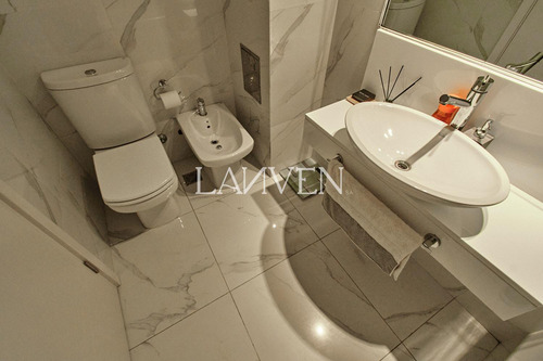 Venta Departamento 3 Ambientes Con Gran Jardin - San Isidro
