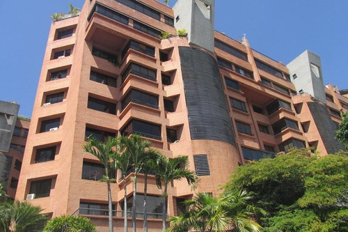 Apartamento En Venta Urb. Los Samanes Caracas. 24-24417 Yf